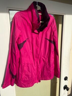 Women’s Fuchsia Shell Jacket - Lightweight Jacket